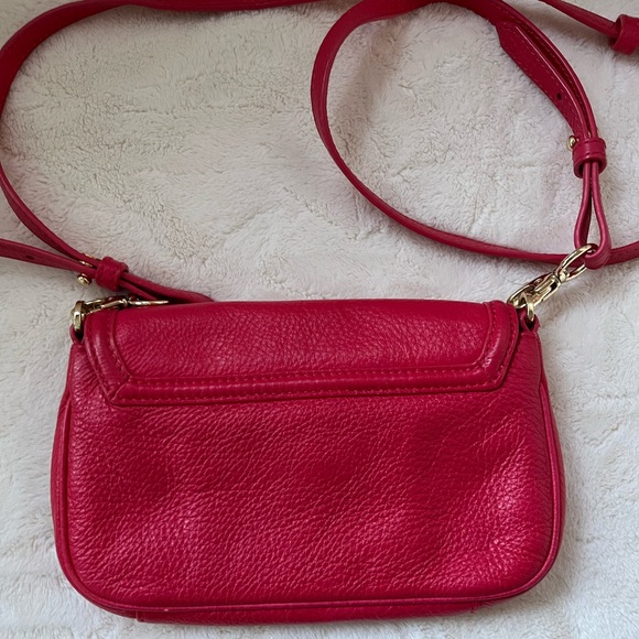 Auth‼️Tory Burch Amanda Mini Crossbody - Picture 4 of 4